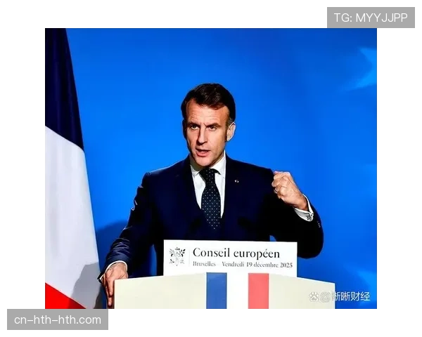 法国总统马克龙曾与姆巴佩会面，希望其为法甲多撑一年